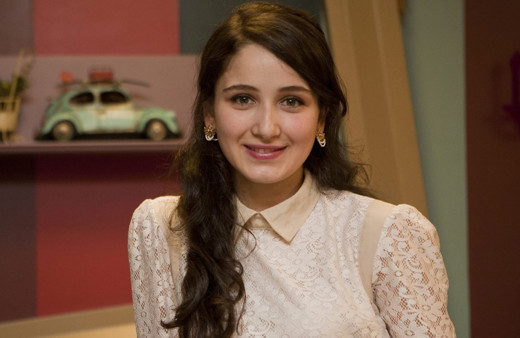 Gökçe Akyıldız evliliğini tek celsede bitirdi yeni dizisi belli! Kırgın Çiçekler'de oynamıştı