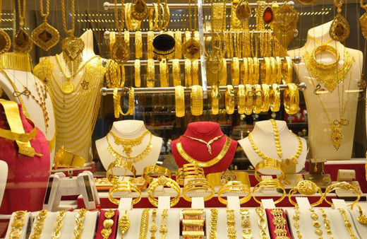 İstanbul Esenyurt’ta dudak uçuklatan kuyumcu vurgunu! Ne varsa götürdüler