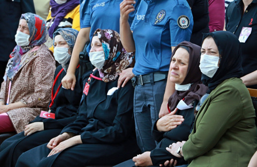 Samsun'da şehit polis memuru Adem Keskin gözyaşlarıyla uğurlandı