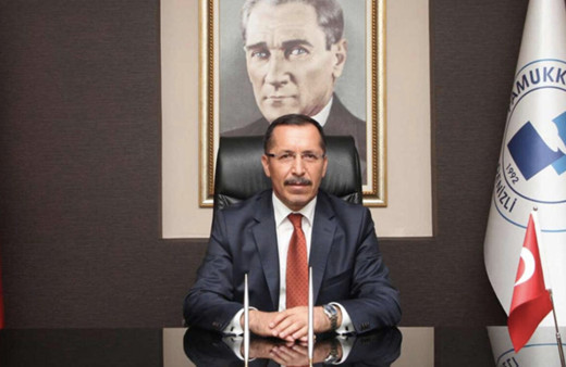 Hüseyin Bağ kimdir eşi Derya Bağ ilan olayı görevinde etti