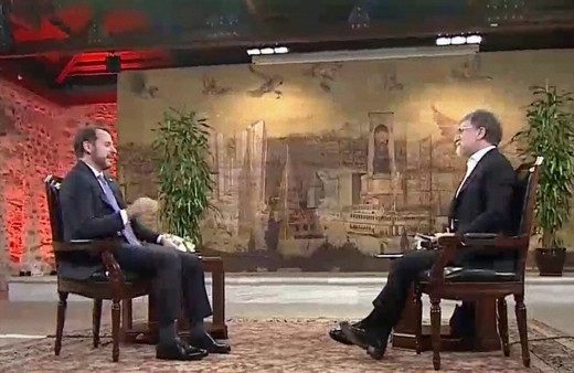 Berat Albayrak 'sosyete damat' mı? Albayrak canlı yayında gülerek cevap verdi
