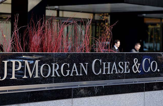 Yaşlı yatırımcılar altına, gençler Bitcoin'e yöneliyor