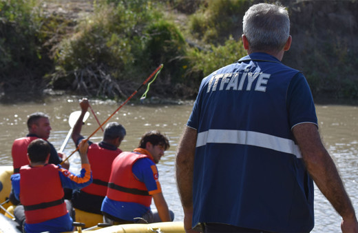 Kars'ta kayıp iki çocuğu arama çalışmaları sürüyor