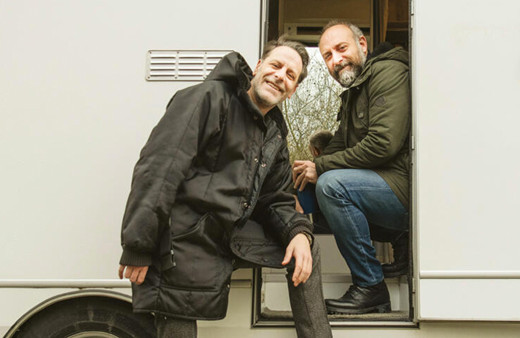 Ozan Güven'i savunan Halit Ergenç tepki alınca da anında sattı