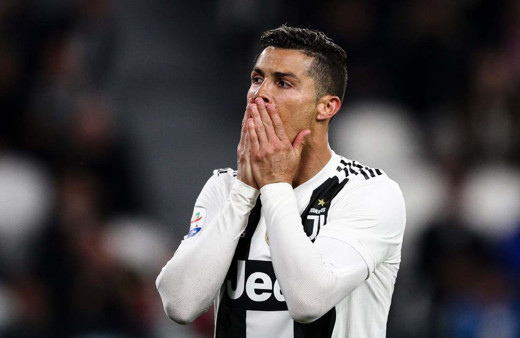 Andrea Pirlo'dan Ronaldo kararı: Gelen teklifler değerlendirilsin