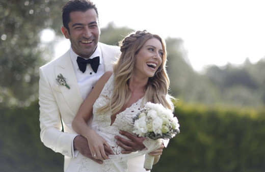 Kenan İmirzalıoğlu'yla kontrole gitti hamile olan Sinem Kobal ilk kez görüntülendi!