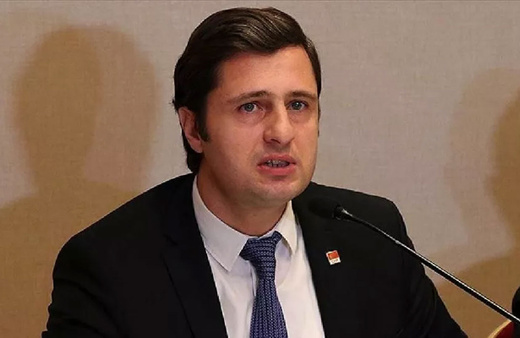 CHP'li Deniz Yücel'den Yusuf Tekin'e: O koltuktan kısa süre sonra kalkacaksın