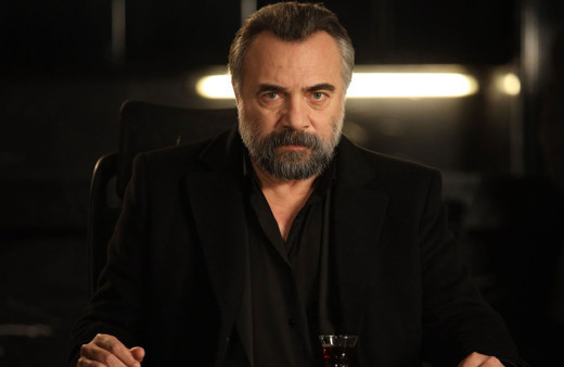 EDHO'nun usta oyuncusu Oktay Kaynarca o karara isyan etti 'Şaka gibi!'