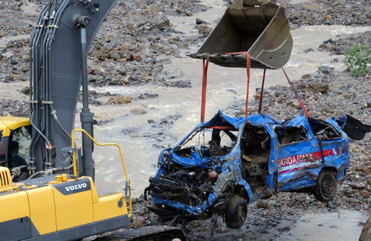 Giresun'da 5 jandarmayı yutan menfezle ilgili şok gerçek! Dilekçe de var telefon da...