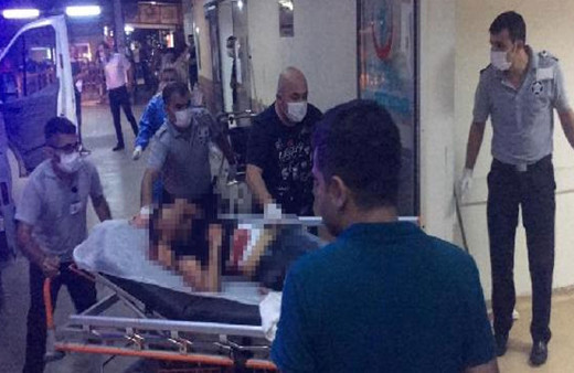 Adana'da korkunç infaz! 2 kişiyi otomobilde, bir kişiyi ambulansta öldürdüler