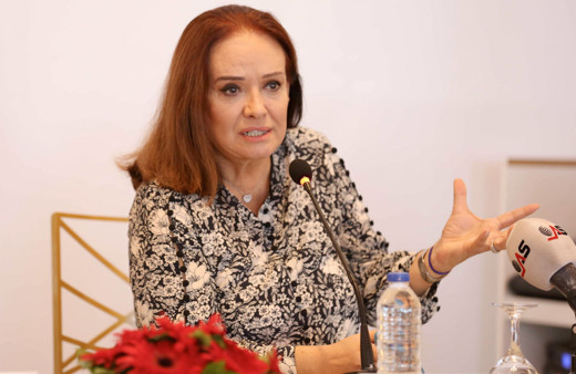 Müjde Ar'dan 'kaçak ev' iddiasına yanıt! Bodrum Belediye Başkanı Aras'a olay tepki