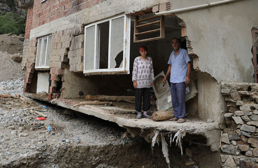 Giresun'da göç var! Selin vurduğu köylerinden ayrılıyorlar evlerin hali harap