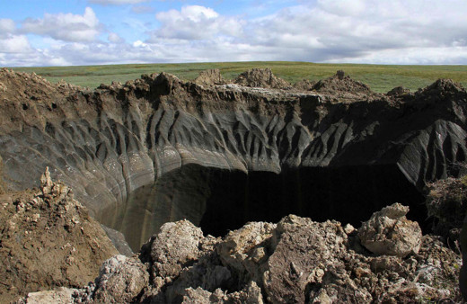 Kuzey Kutbu delindi Rusya televizyonu şok görüntüyü çekti