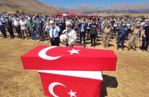 Giresun şehidi Uzman Çavuş Aykut Variyenli toprağa verildi