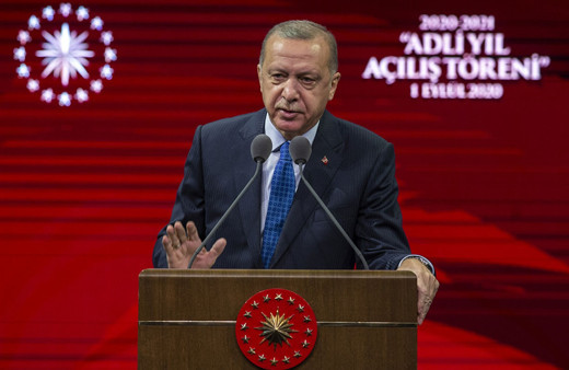 Cumhurbaşkanı Erdoğan'dan çok sert sözler! Avukatlıktan teröristliğe uzanan kanlı yolu keseceğiz