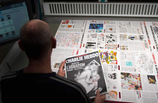 Charlie Hebdo, Hz. Muhammed karikatürlerini yeniden yayımlıyor! Saldırıya uğramıştı