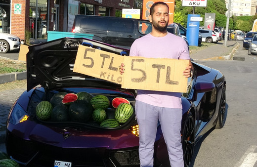 İstanbul'da Lamborghini ile karpuz satan kişi bakın kim çıktı