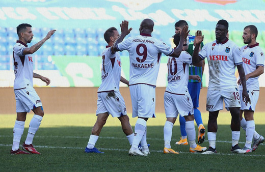 Trabzonspor hazırlık maçında Çaykur Rizespor'u yendi