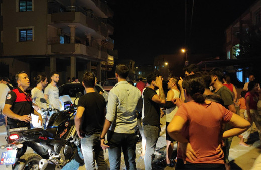 Hatay'da kayıp çocuk kanepenin arkasında uyurken bulundu