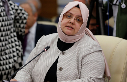 Bakan Selçuk: 2'si kanser 27'i ilacı geri ödeme listesine aldık