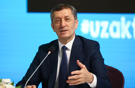 Milli Eğitim Bakanı Ziya Selçuk'tan dikkat çeken 'Yüz yüze eğitim ve karne' açıklaması