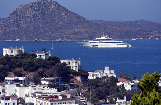 Rus milyarder Bodrum'a geldi! Yatın fiyatı dudak uçuklattı