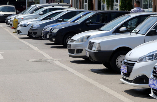 Sıfır araba kampanyaları başladı eylül ayı fırsatlarında faiz indirimi var