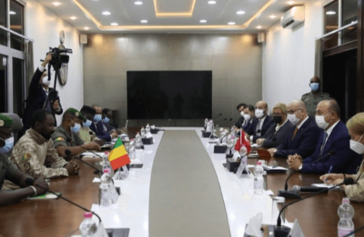 Dışişleri Bakanı Çavuşoğlu: Türkiye her zaman Mali halkının yanındadır