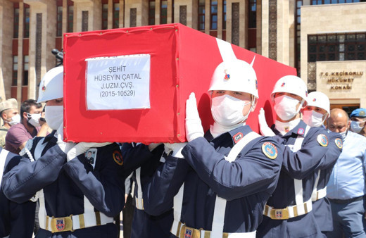 Tunceli şehidi Hüseyin Çatal memleketi Isparta'da son yolculuğuna uğurlandı