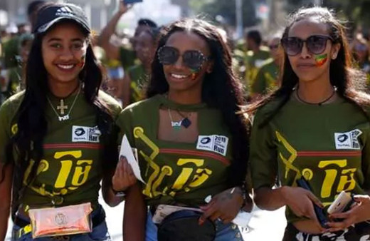 Kendi takvimini kullanan Etiyopya 2013'e yeni girdi