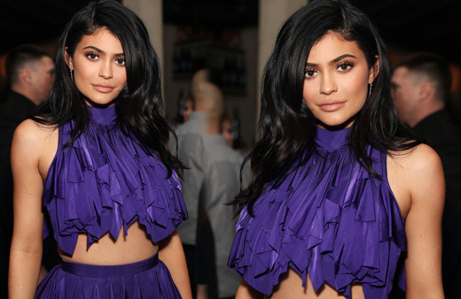 Kylie Jenner'dan göğüs şov! Skandal paylaşımlarını evinin bahçesinden yaptı