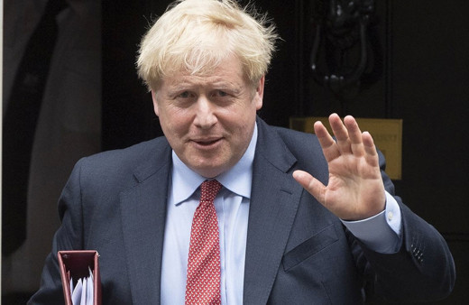 İngiltere Başbakanı Boris Johnson AB'yi tehdit olarak nitelendirdi