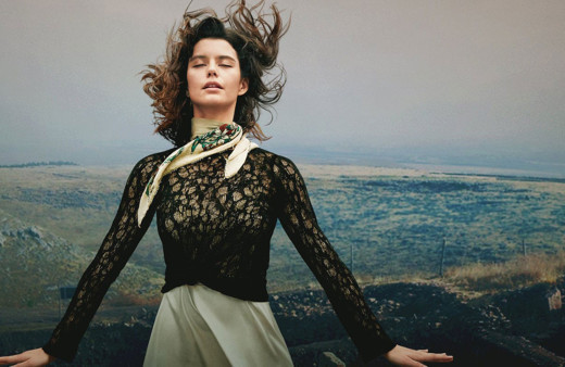 Beren Saat'in Metin Akdülger'le sevişme sahneleri yüzünden Yeni Akit bakın ne yazdı