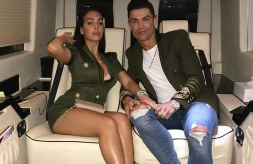 Ronaldo kesenin ağzını açtı! Yüzüğün değeri dudak uçuklattı