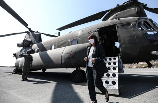 Yunanistan'ın kafası karışık! Cumhurbaşkanı'ndan provokatif ziyaret