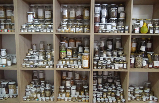 Bursa'da görenleri şaşırtan kütüphane! Burada kitap yok bakın ne var