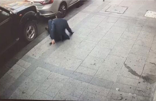 Fatih'te çatışma! Eski Ülkü Ocakları 2. Bölge Başkanı Yücel Kurum yaralandı