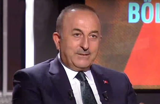 Çavuşoğlu'ndan flaş Yunanistan açıklaması