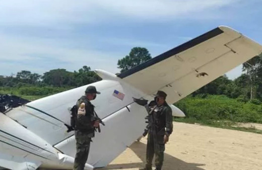 Veneuzela'da ABD uçağı vuruldu resmi açıklama ile duyuruldu