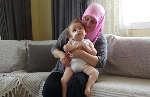 Aydın'da Minik İkra Deniz'in Amerika'daki gen tedavisi için 18 milyon liraya ihtiyaç var