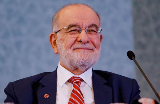 Karamollaoğlu Bahçeli'nin 'TTB kapatılsın' önerisine kahkaha atarak yanıt verdi