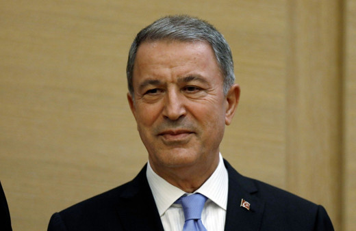 Bakan Hulusi Akar'dan manidar Macron tespiti! Napolyon rolüne gücü de boyu da yetmez