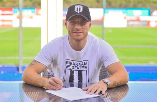 Gökhan Töre yeniden Beşiktaş'ta