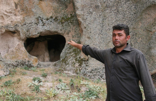 Afyonkarahisar'da milattan önce yapılan doğal buzdolabı şaşırttı Frigler yaptı deniyor