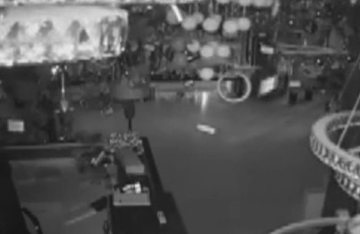 Niğde Bor'daki deprem anı kamerada