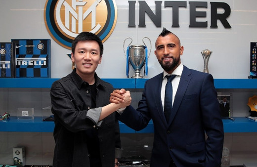 Inter Arturo Vidal'i transfer etti