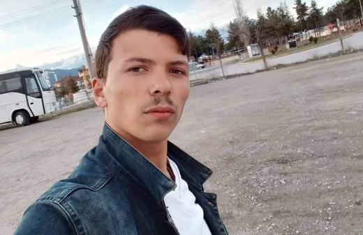 Tezkere haberi beklerken acı haber geldi! Kütahya'daki ailesi yıkıldı