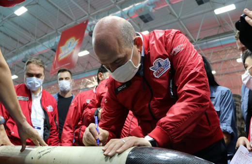 İçişleri Bakanı Süleyman Soylu Teknofest 2020'de! Roketi imzaladı