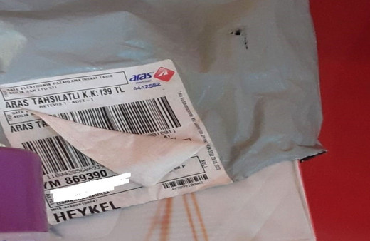 Bursa'da yaşandı! İnternetten telsiz siparişi verdi paketten sprey çıktı