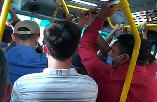 Arnavutköy’det tıklım tıklım yolculuk! Pes dedirten görüntü